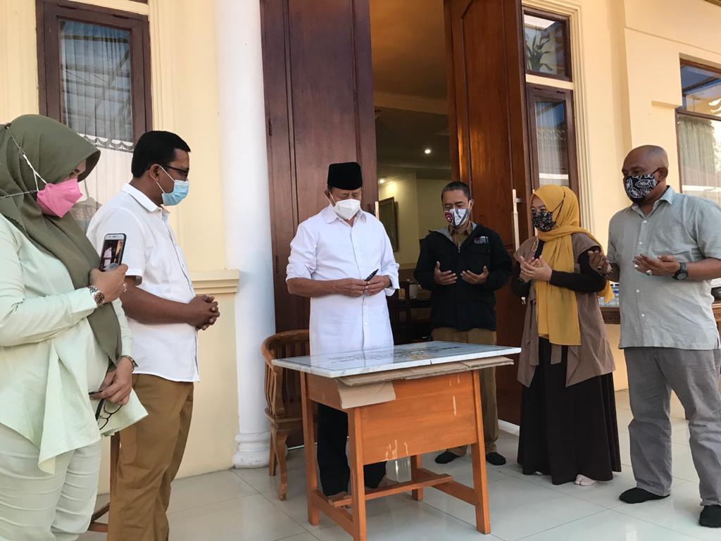 Bangun Masjid At-Tarbiyah, Gubernur Banten Apresiasi Alumni SMAN 1 Ciruas
