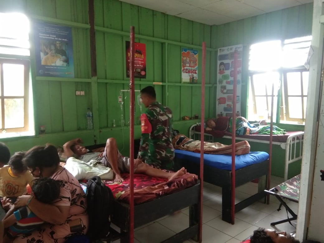 TNI Buka Layanan Kesehatan Gratis di Papua