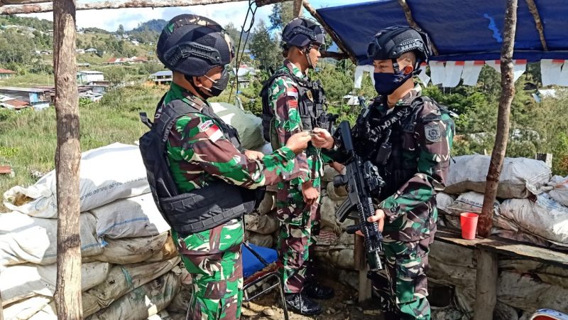 Danrem 174 Merauke Sambangi Pasukan Di Daerah Rawan Sugapa Kabupaten Intan Jaya