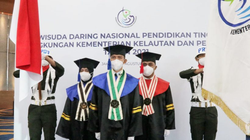 Cetak SDM Unggul, Menteri Trenggono Kukuhkan 1.210 Wisudawan 1 Cetak SDM Unggul, Menteri Trenggono Kukuhkan 1.210 Wisudawan 2