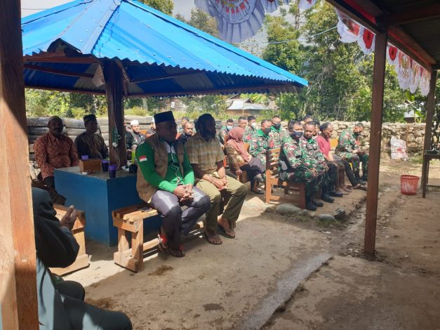 Satgas Pamrahwan Yonif RK 751/VJS Bersama Masyarakat Rayakan Hati Jadi Batalyon di Pegunungan Tengah Papua 1