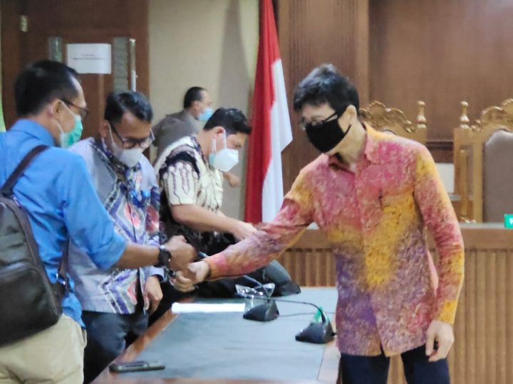 Jaksa KPK Serahkan Memori Kasasi Samin Tan ke MA