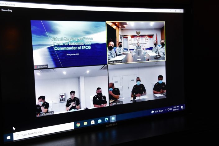 Bahas Hubungan Kerja Sama, Kepala Bakamla RI Komunikasi Vicon Dengan Komandan Singapore Police Coast Guard 2