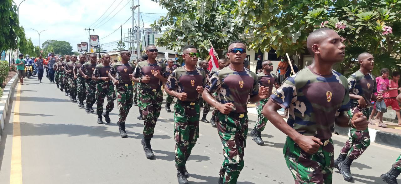 Ratusan Prajurit Orang Asli Papua Semarakan Kirab Api PON XX Tahun 2021 di Merauke