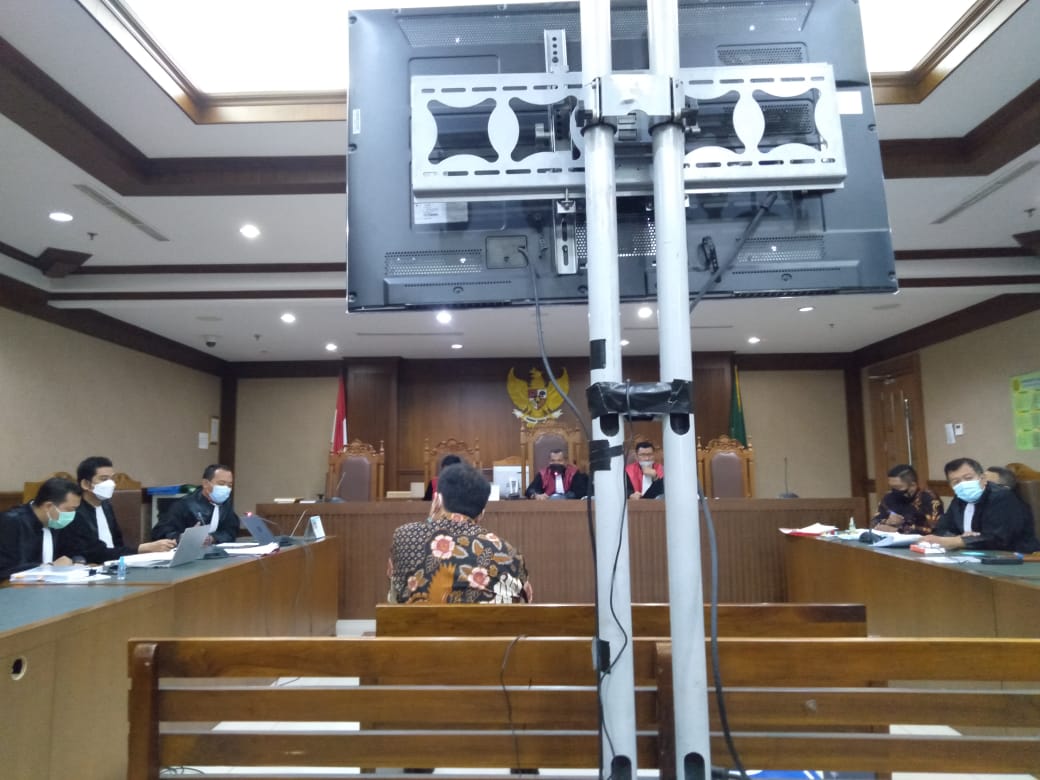 Azis Syamsuddin Didakwa Suap Eks Penyidik KPK Robin Pattuju