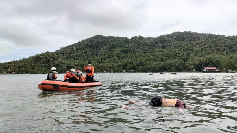 Bakamla RI Evakuasi Korban Hilang Saat Mancing di Perairan Pemangkat 2