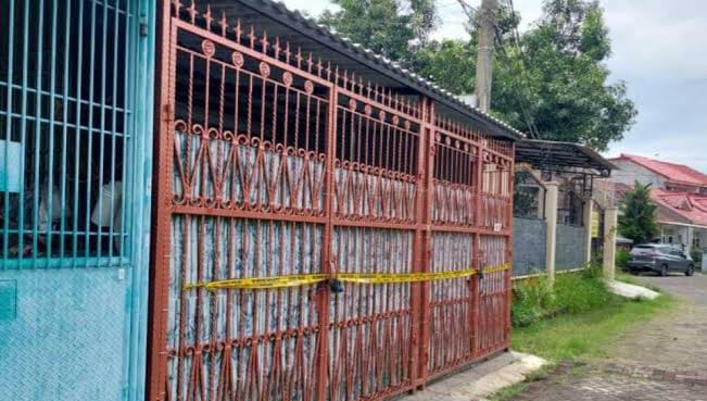 Polisi Masih Telusuri Penyebab Tewasnya Satu Keluarga di Jakarta Barat