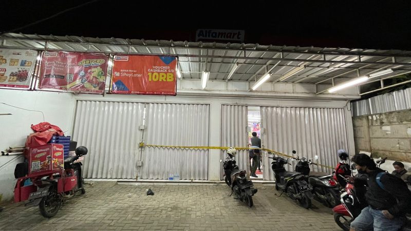 Polisi Selidiki Perampokan Bersenpi di Alfamart Tangerang