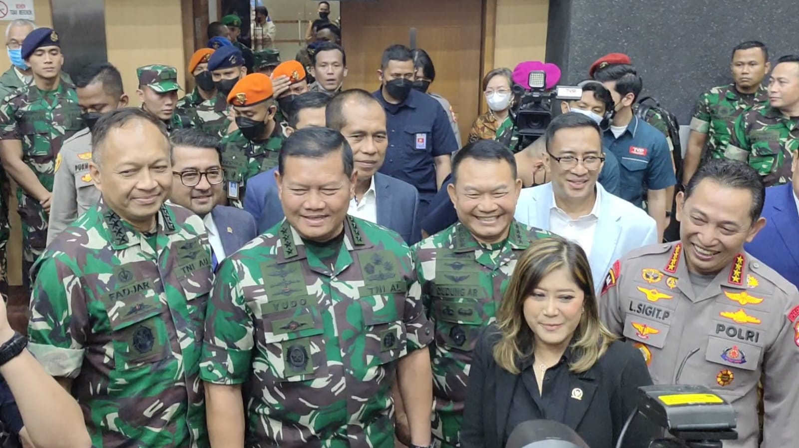Soliditas Antara TNI dan Pertahanan Keamanan Negara Lain Disebut Kunci Kesuksesan NKRI