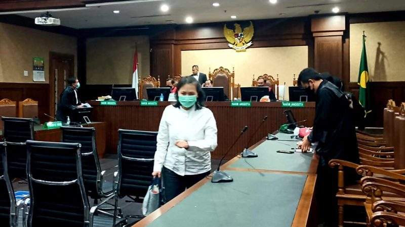 Petinggi Bank Panin Dituntut 3 Tahun Penjara