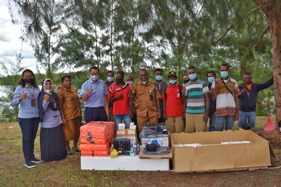 Dukung Papua Barat Jadi Provinsi Konservasi, KKP Bantu Longboat hingga Kamera Underwater 1 Dukung Papua Barat Jadi Provinsi Konservasi, KKP Bantu Longboat hingga Kamera Underwater 2