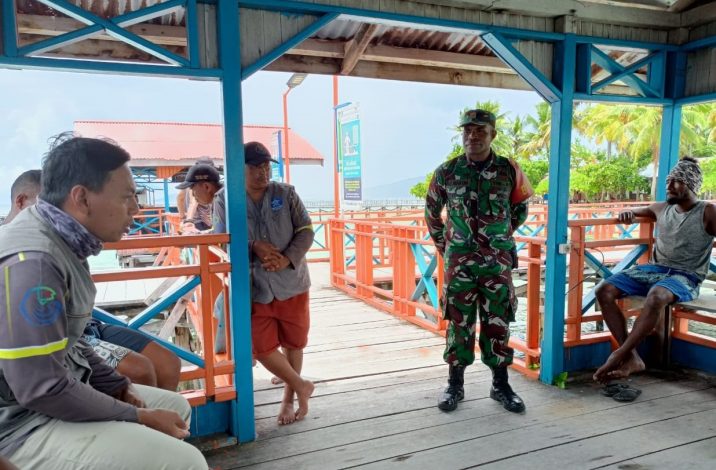 Paus Sperma Terdampar di Raja Ampat, KKP dan Pemda Jajaki Jadi Wisata Budaya 1 Paus Sperma Terdampar di Raja Ampat, KKP dan Pemda Jajaki Jadi Wisata Budaya 2