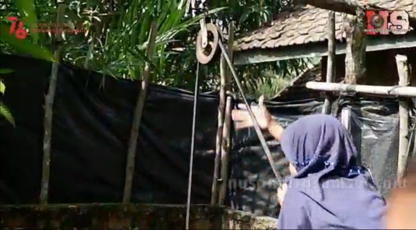 Anak 10 Tahun Jadi Tulang Punggung Keluarga, Kejari Lubuk Linggau Kirim Bansos 3 Anak 10 Tahun Jadi Tulang Punggung Keluarga, Kejari Lubuk Linggau Kirim Bansos 4