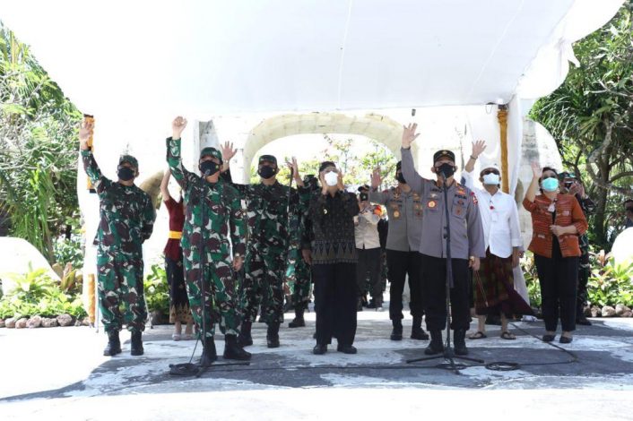 Panglima TNI dan Kapolri Sambangi Lokasi Isoter 2